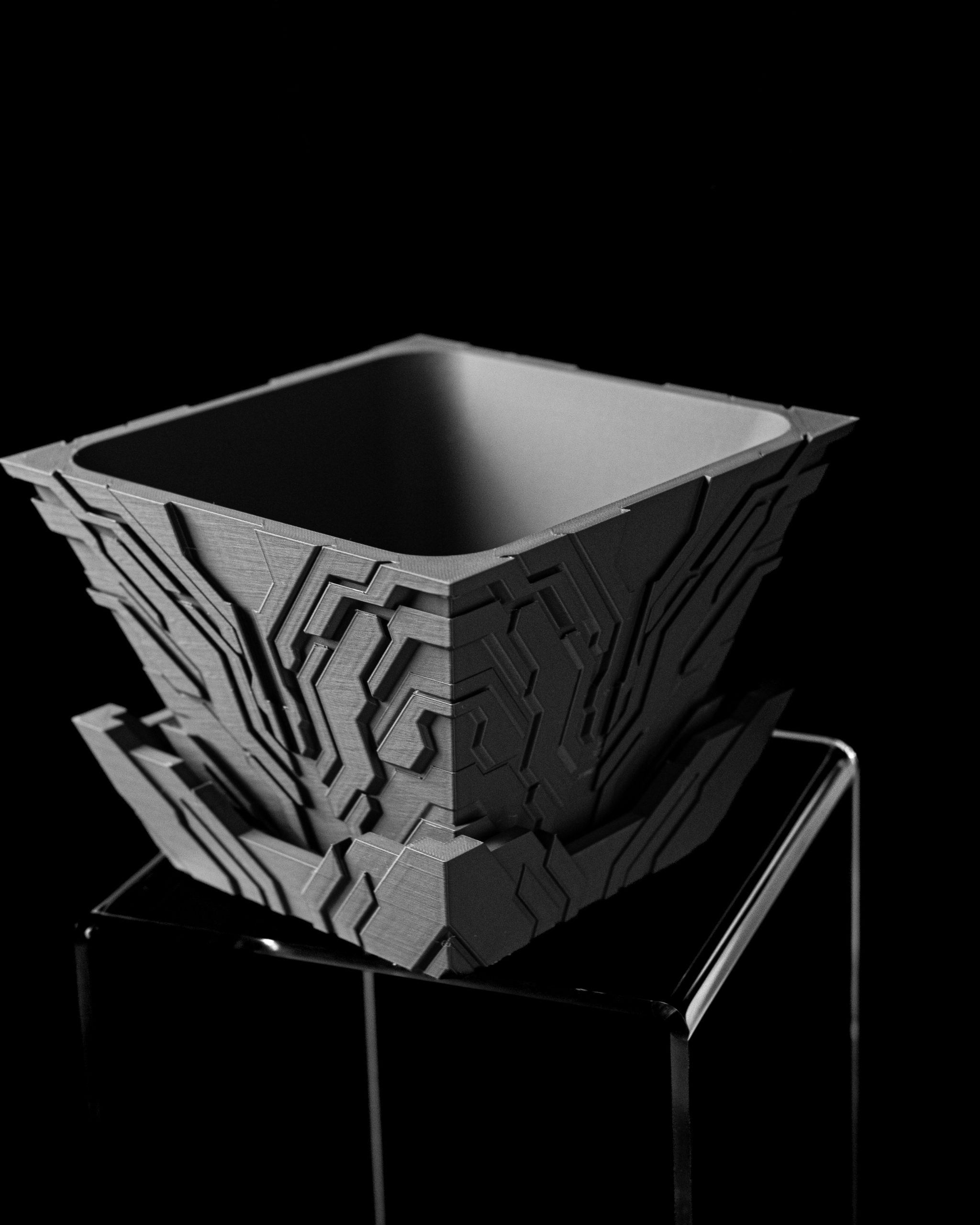 Uplink Planter Pot - Image 2