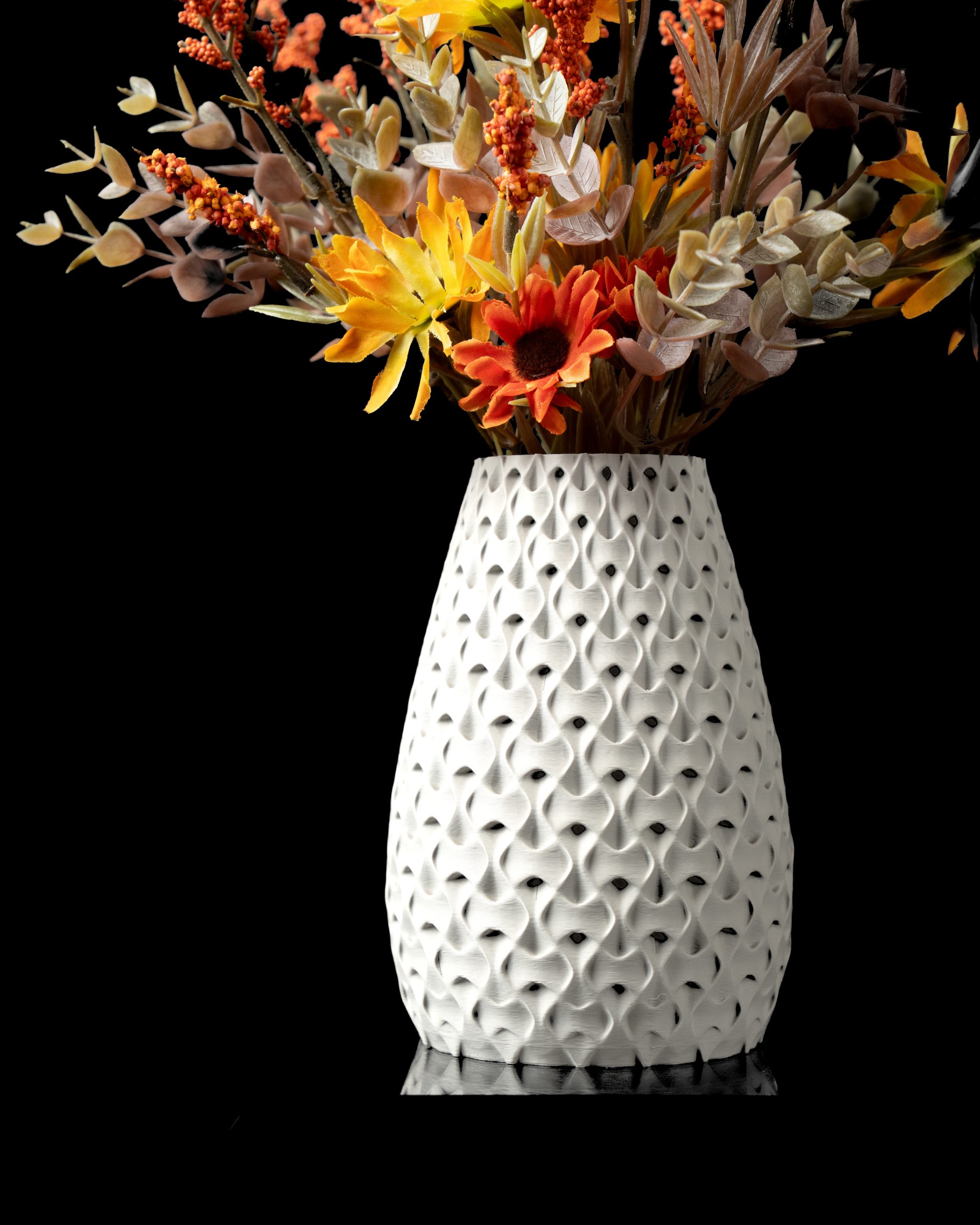 Inter Flower Vase - Image 5