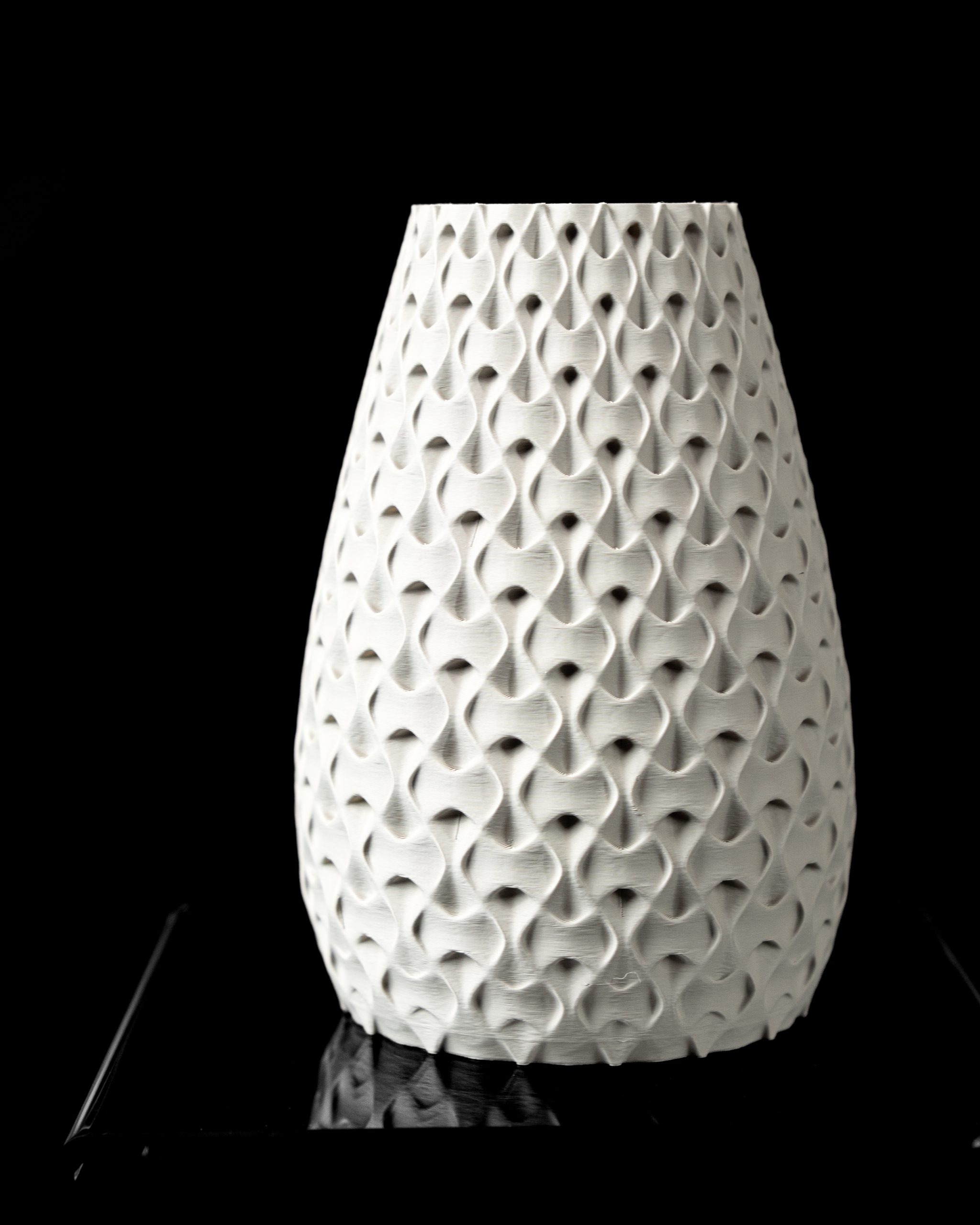 Inter Flower Vase - Image 3